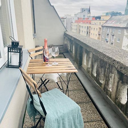 Charming Studio In The Old Town Apartment Bratislava Exterior photo