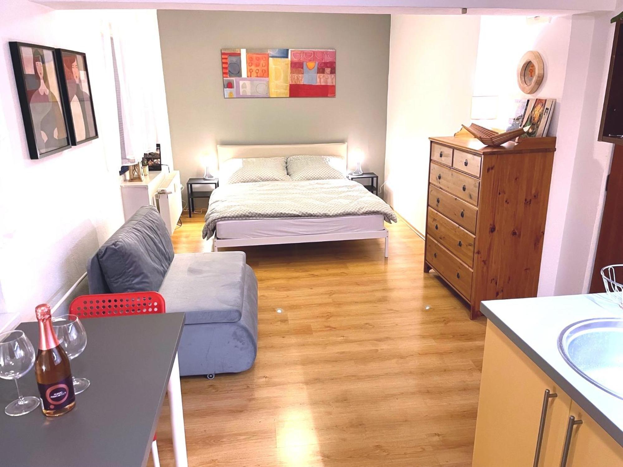 Charming Studio In The Old Town Apartment Bratislava Exterior photo